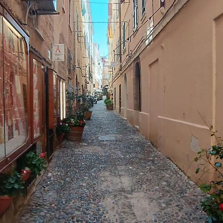 Appartamento In Centro Storico Alghero Exterior foto